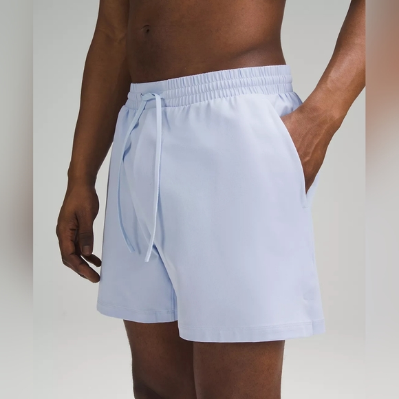Lululemon Men's Blue Pool Short 5" NEW w/tag - Picture 4 of 5